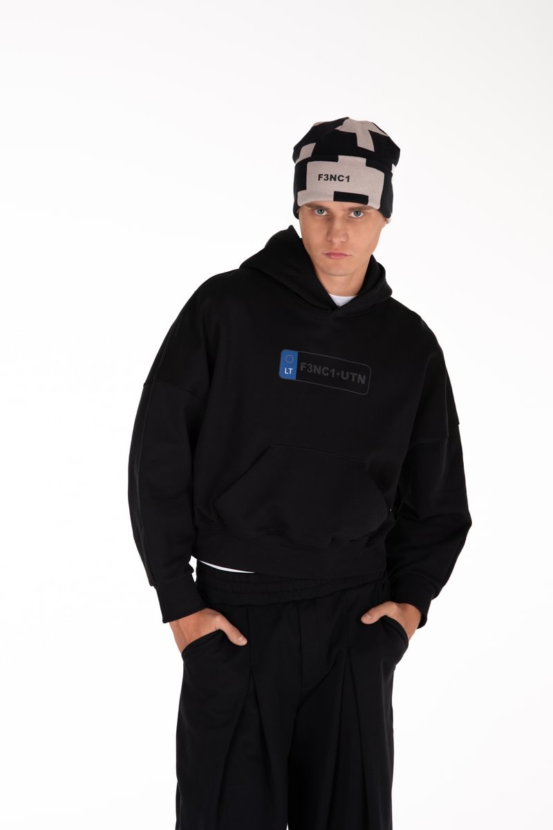 UNISEX šukuotinės medvilnės džemperis "Raimedas Latvys"